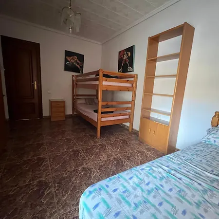 Privatunterkunft Habitacion Cerca A La Playa.